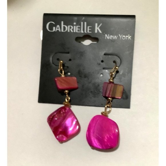 Pink Shell Dangle Earrings -- NWTS - Picture 2 of 4